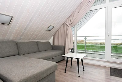 Ostsee-Ferienhaus mit Hafenblick