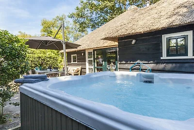 Ferienhaus mit Sauna und Whirlpool