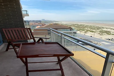Wohnung in Nieuwpoort mit Meeresstrand
