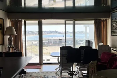 Apartment mit Meerblick