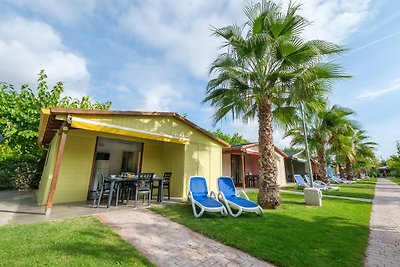 Geräumiger Bungalow mit Terrasse