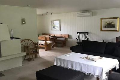 6 Personen Ferienhaus in Halsanaustan-By...