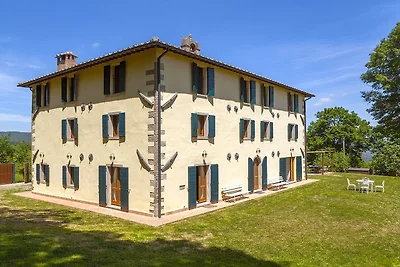 Geräumiges Ferienhaus mit eingezäuntem Garten