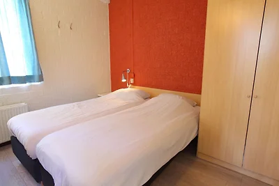Gepflegter Bungalow mit Kamin, 4 km bis...
