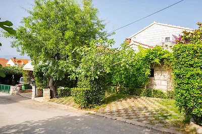 Apartments Roda - Comfort One Bedroom Apartme...