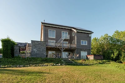 Bella villa a Durbuy con vasca idromassaggio