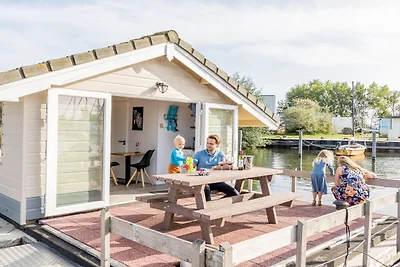 Chalet aan het water voor 4 in de jachthaven