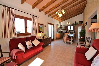 Haus in Ariany mit Pool und ruhiger Lage