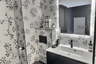 Charmante 2-Zimmer-Wohnung für 4 bis 5 Person...