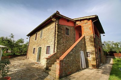Traditionelles Bauernhaus in Pian di Scò, Flo...