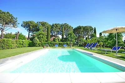 Gemütliche Villa in Cortona mit Pool