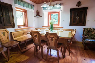 Rustic Authentic Holiday Home with Terrace an...