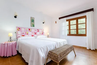 Villa ad Arta con piscina privata