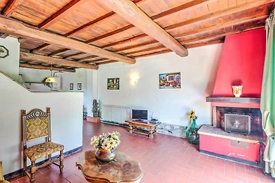 Ansprechendes Ferienhaus mit Pool
