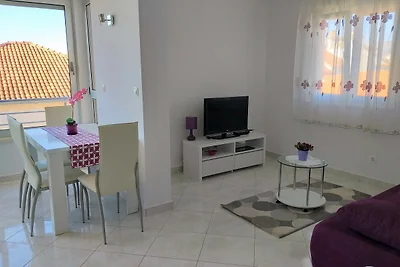 Accogliente appartamento a Traù vicino alla...