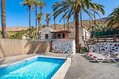 Casa vacanze a Santa Lucia con piscina...