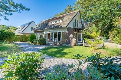 Sehr geschmackvoll eingerichtetes Landhaus fü...