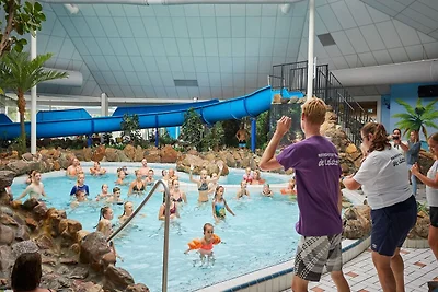 Villa mit Sauna, Whirlpool und Dampfbrause