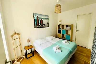 De roeiboot, stadscentrum, LR107