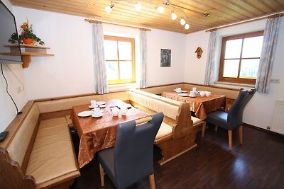 Modernes Chalet in Wagrain mit Balkon