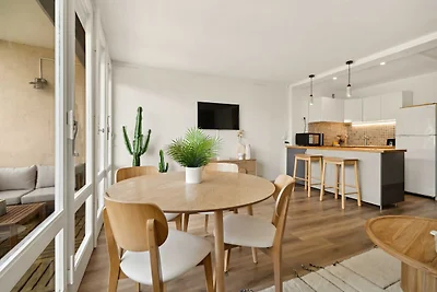 Modernes Apartment mit Meerblick -2BR-4P-...