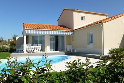 Villa con piscina privata a Les Sables...