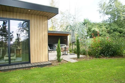Wellness-Refugium mit privatem Whirlpool