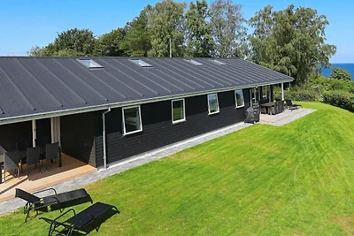 16 Personen Ferienhaus in Allingåbro