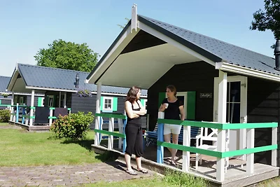 Chalet mit Geschirrspüler in natürlicher...
