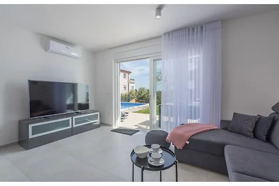 Appartamento a Novigrad con vista mare e...