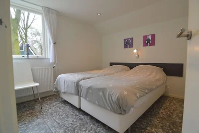 Abgeschiedene Ferienwohnung in dichtem Wald