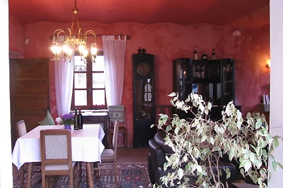 Favolosa villa con piscina a Bastia Mondovì