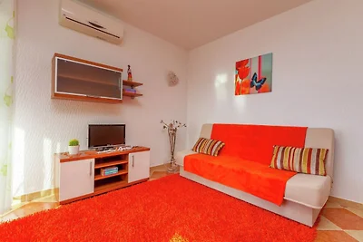 Apartment in Dramalj mit Whirlpool