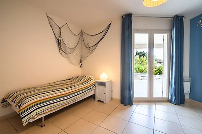 Geräumige Villa in Pouzols-Minervois mit pool