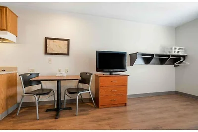 1 Doppelbett | Ada/badewanne/raucher/küche