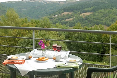 Bella casa vacanze a Trebas con sauna