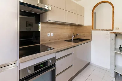 Gemütliches Ferienhaus in Minerve mit Garten