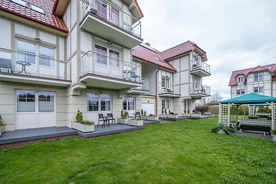 Schöne Ferienwohnung mit Terrasse für 3...