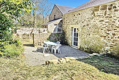 732-Les écuries du manoir de Menez Bihan