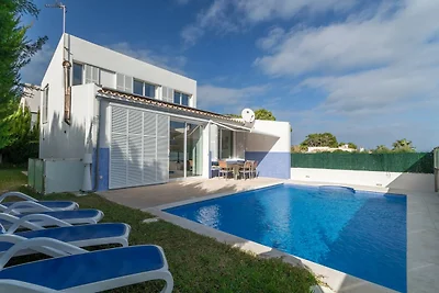 Küstenferienhaus mit privatem Pool