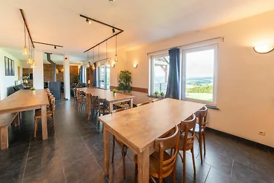 Geräumiges Ferienhaus in Houffalize mit Sauna