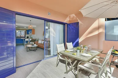 Moderno duplex con piscina a Meloneras