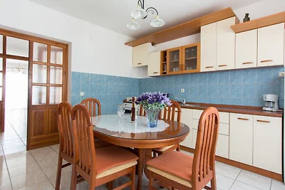 Moderne Ferienwohnung in Seget Donji mit...