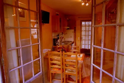 Accogliente cottage con giardino a Vaires