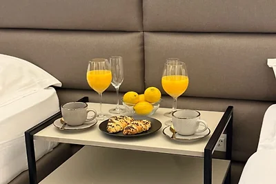 Studio Apartment (The Marina studio) -S6