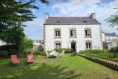 Ferienhaus in Plouhinec mit Parken