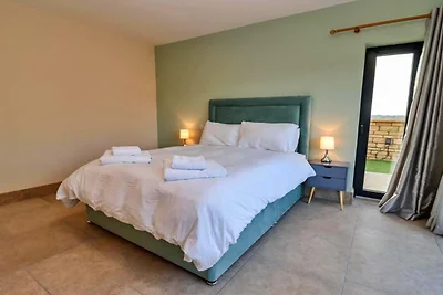 Scheune in Cotswolds mit Whirlpool & Aussicht