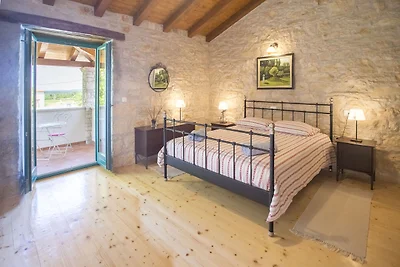 Überdachte Villa in Istrien mit privatem Pool