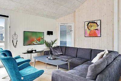 24 Personen Ferienhaus in Grenaa
