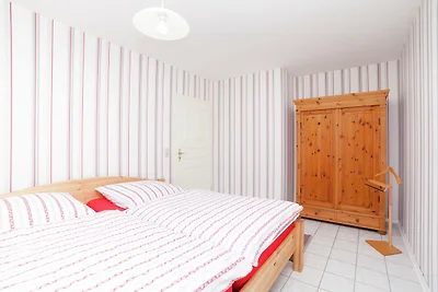 Ferienwohnung in Densberg mit Terrasse